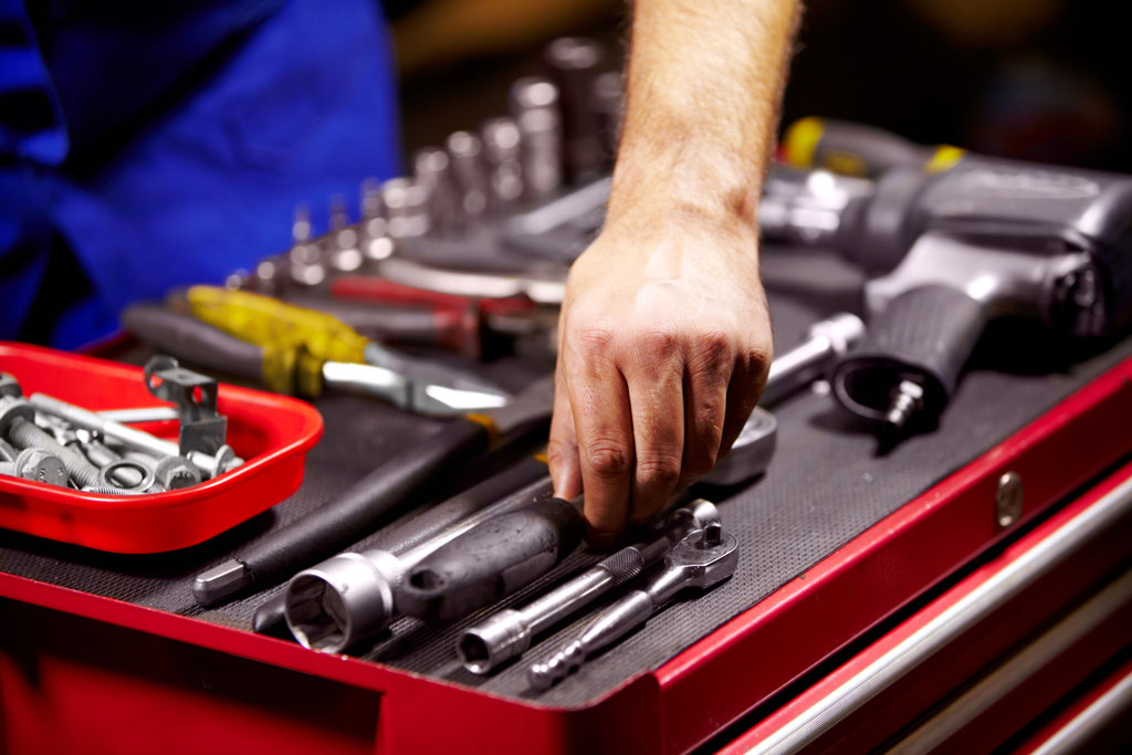 Reasons Why A Clean And Organized Auto Repair Shop Matters